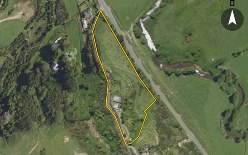 1124A Wainui Road
