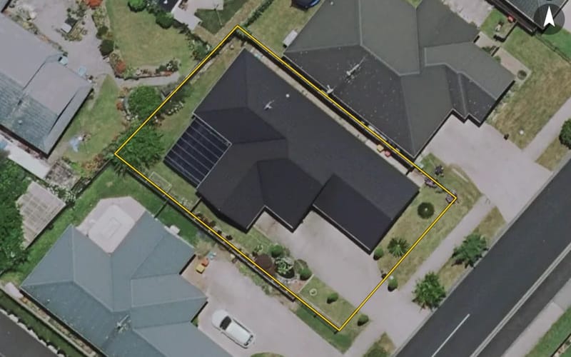 5 Ladeira Place