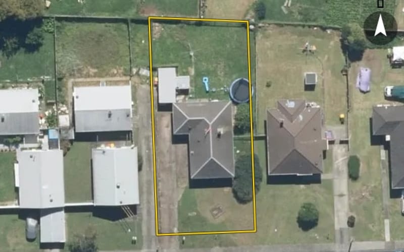 14 Nola Crescent