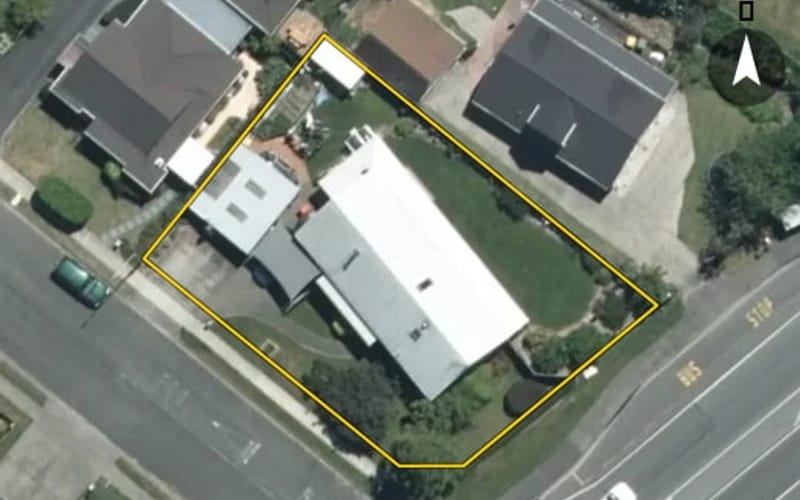 2 Byron Place