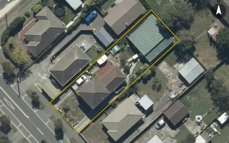 233 Breezes Road