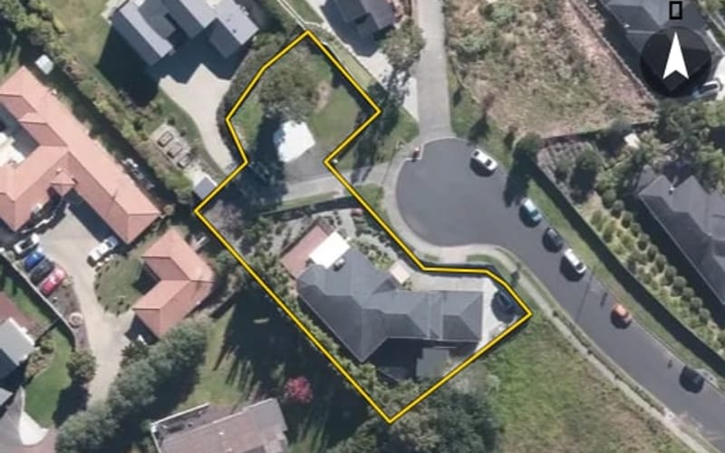 30 Blacks Road