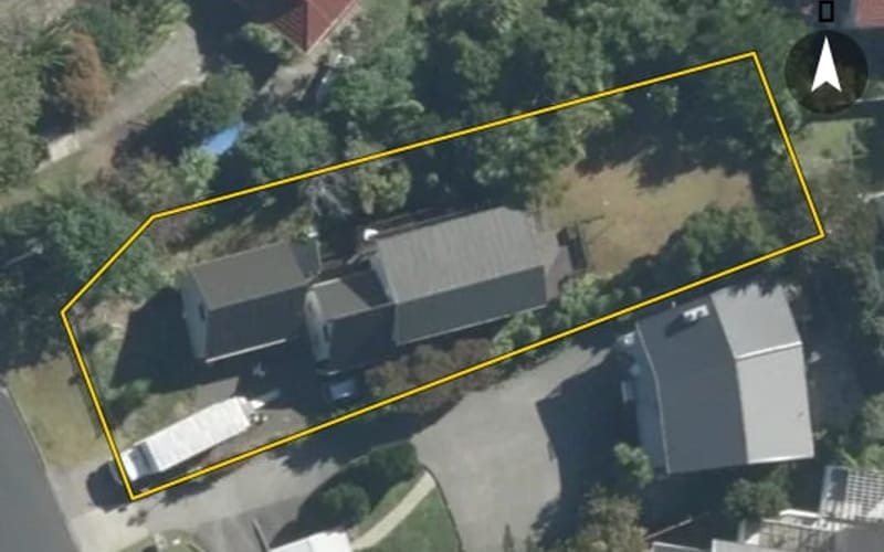 9 Maori Hut Road
