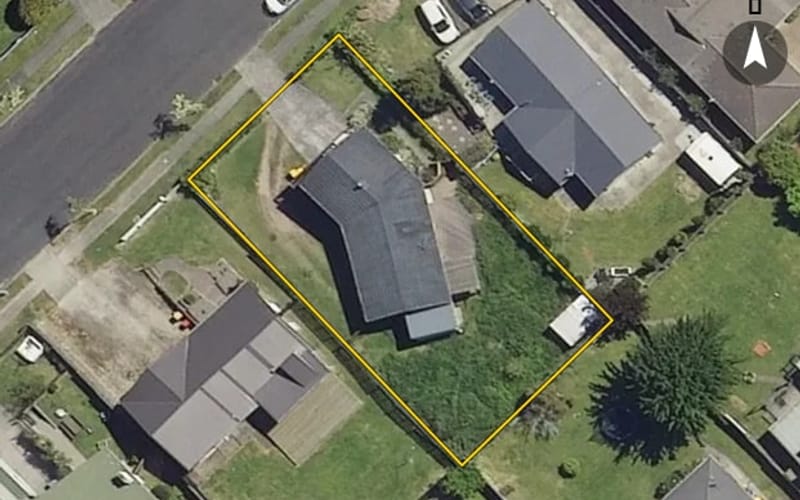8 Browning Crescent