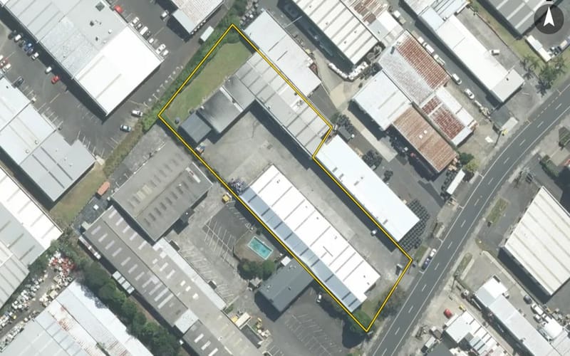 77 Hillside Road