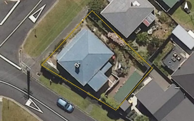 2 Constitution Street