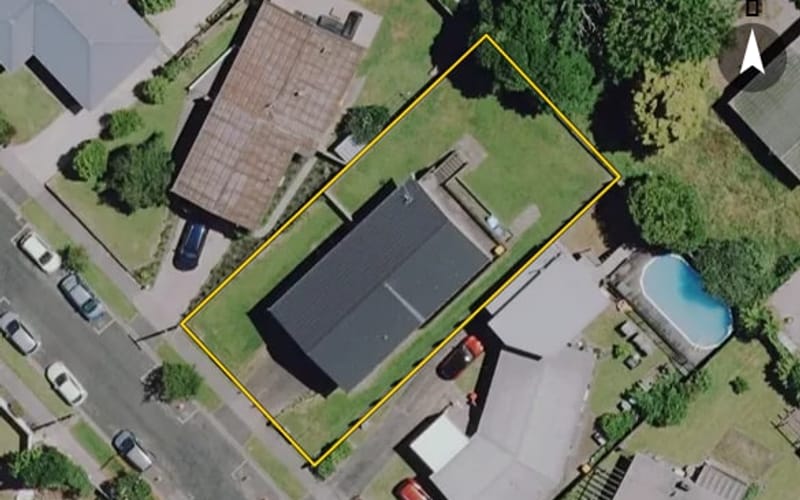 41 De Vere Crescent
