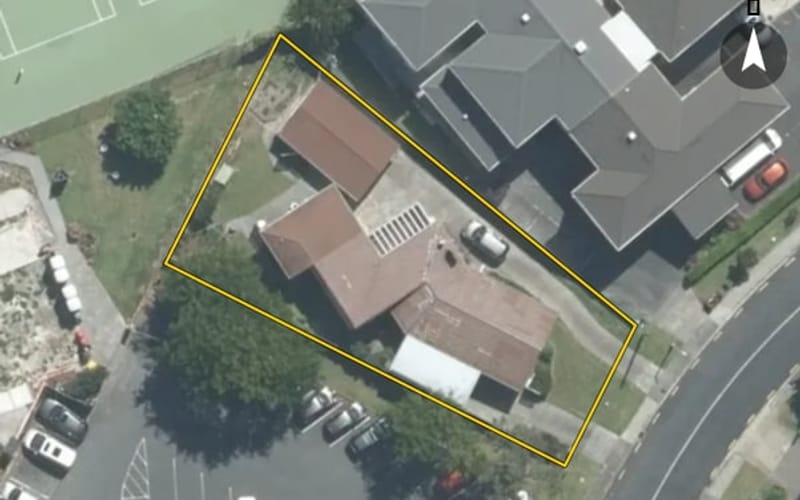 41 Bond Crescent