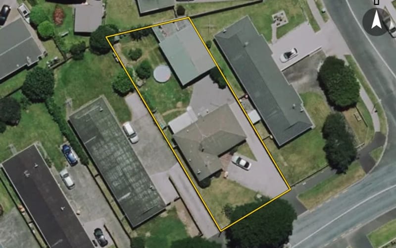 32 Livingstone Avenue