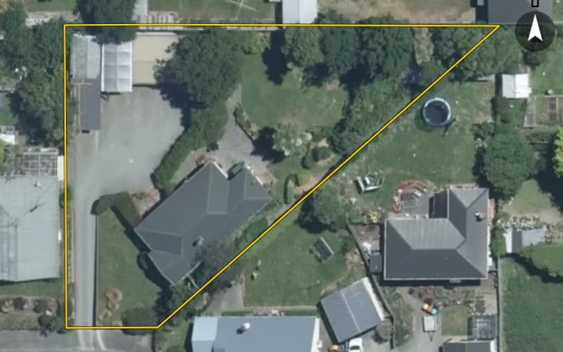 17 Maple Crescent
