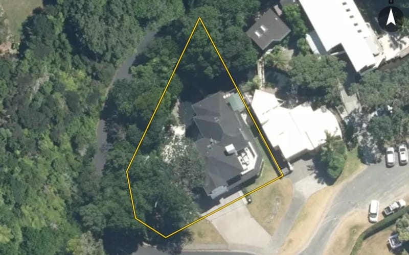 8 Moreton Drive