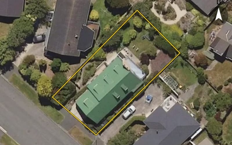 231 Larnach Road