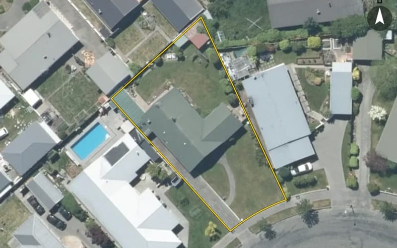 13 Osborn Grove