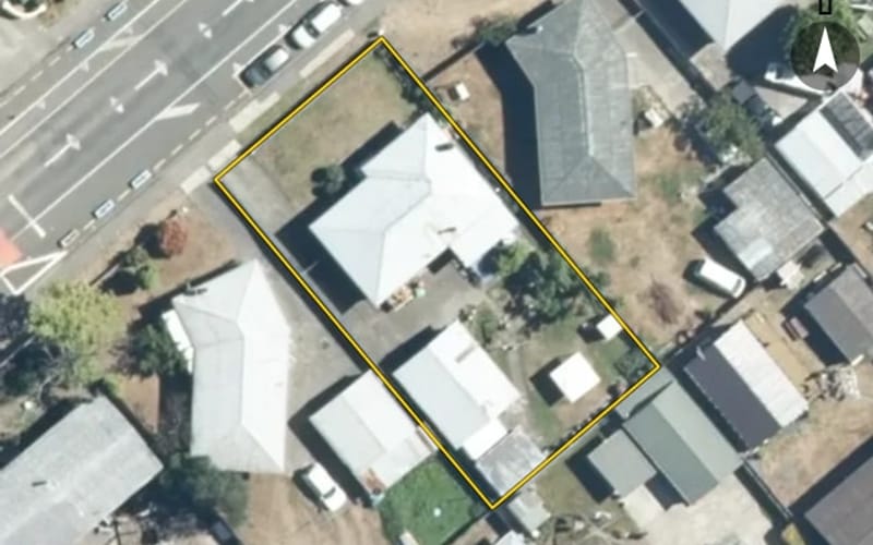 15 Henderson Road