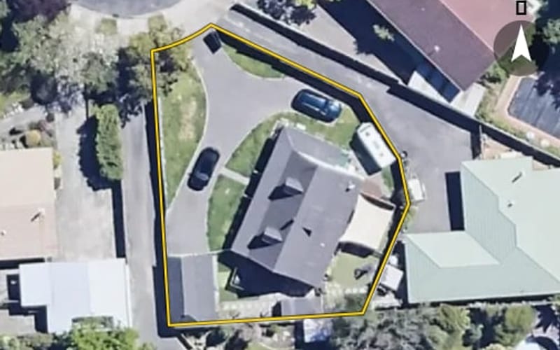 19 Carlyle Crescent