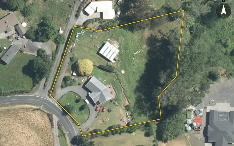 546 Ponga Road