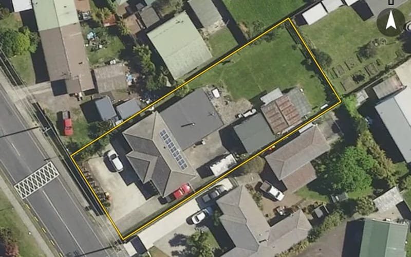 15 Edmund Road