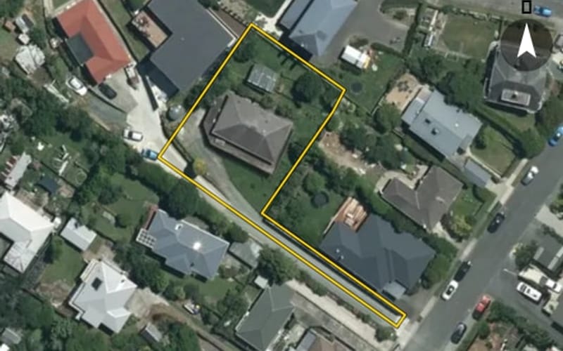 32 Tipahi Street