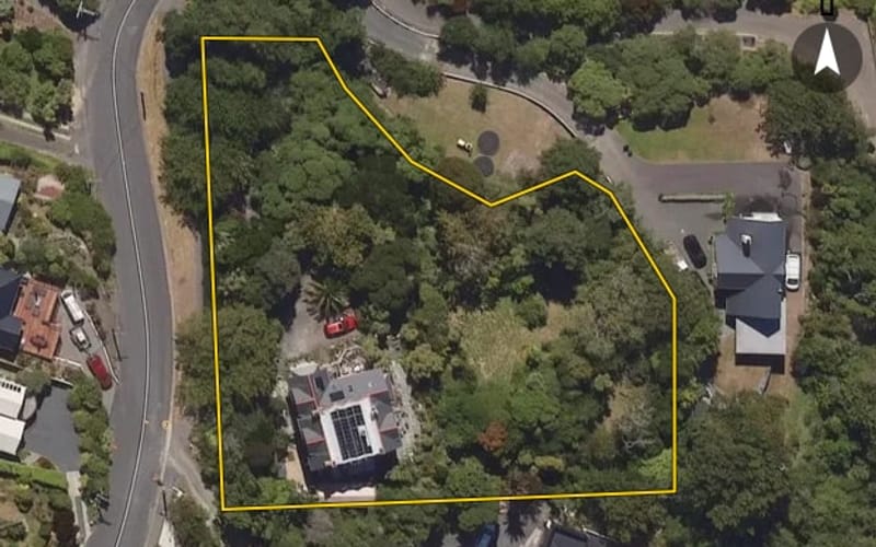 83 Ravenswood Road