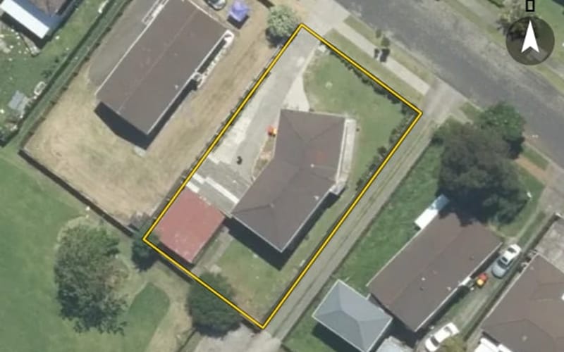 17 Dillon Crescent