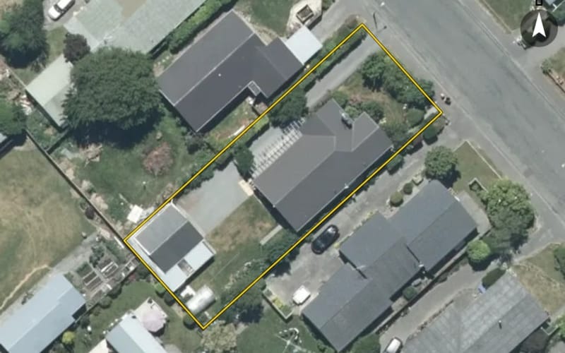 15 Queens Drive