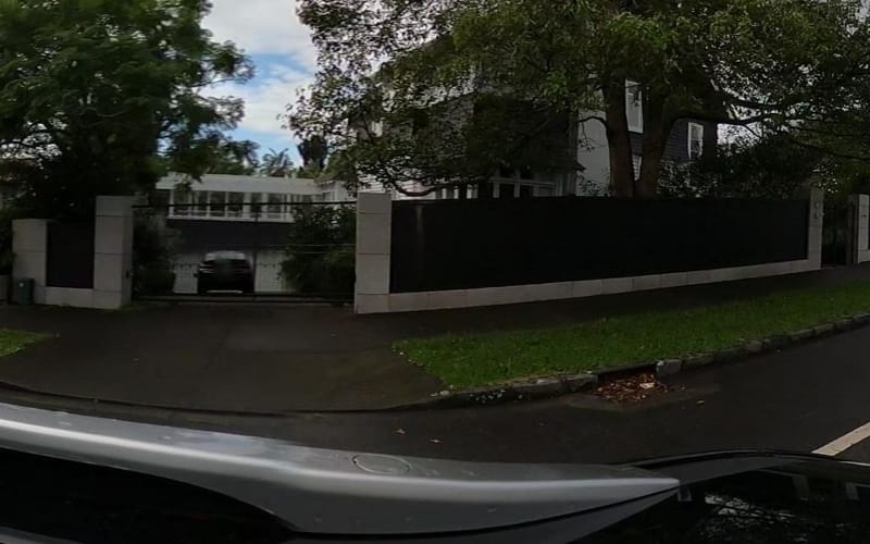 11 Orakei Road