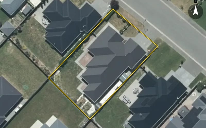 23 Whiteoak Grove