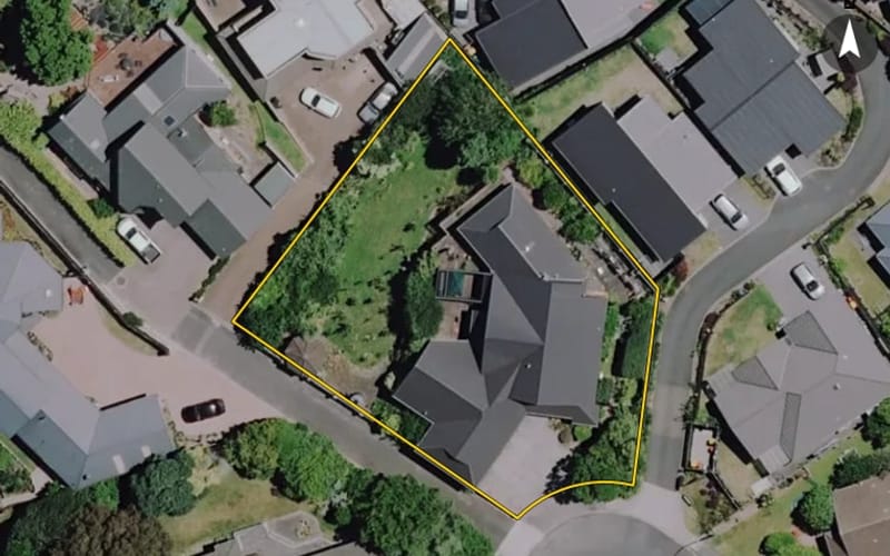8 Landell Place