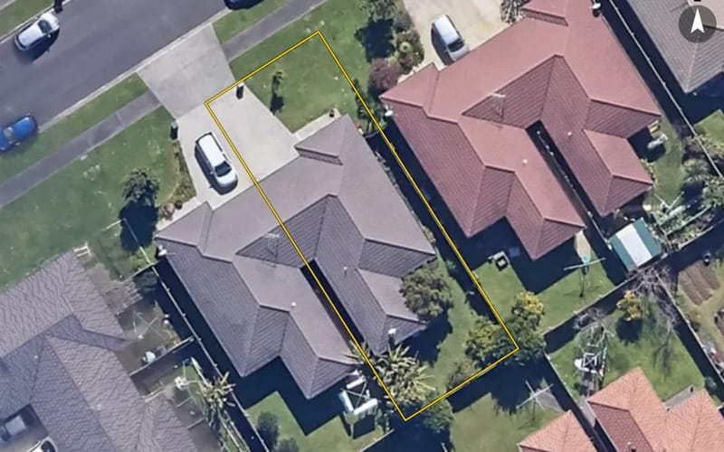 11 Roy Douglas Place