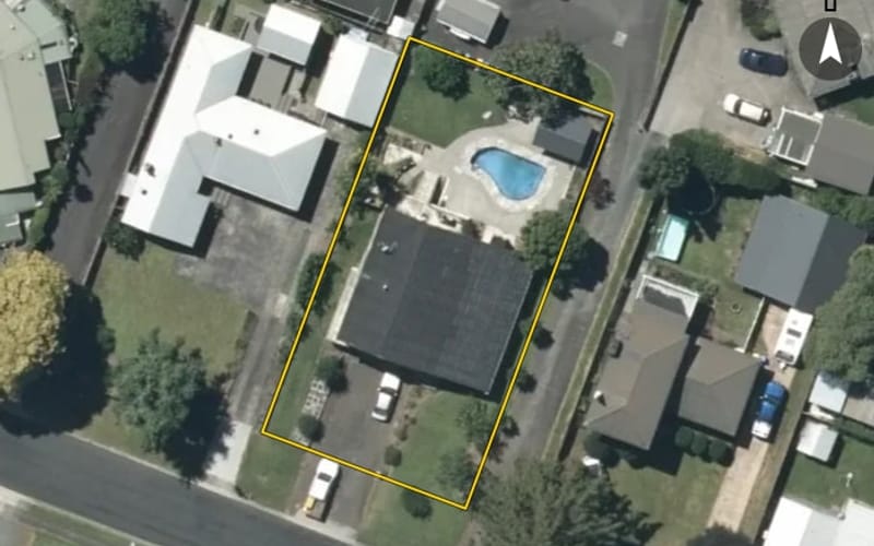 31 Byron Street