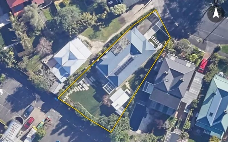 12 Barrie Street