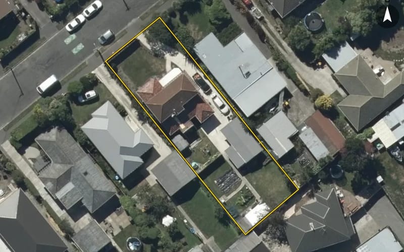 16 Smartlea Street