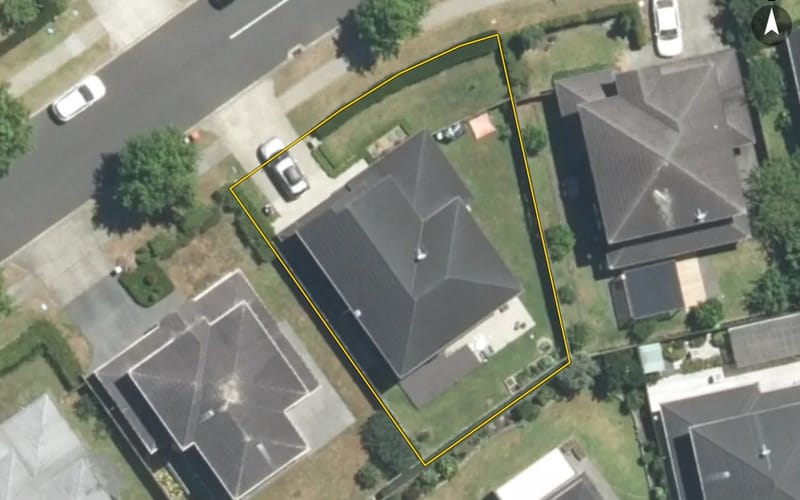 24 Pickaberry Avenue
