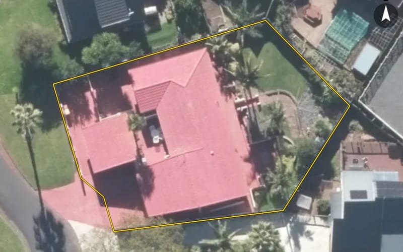 4 Photinia Place
