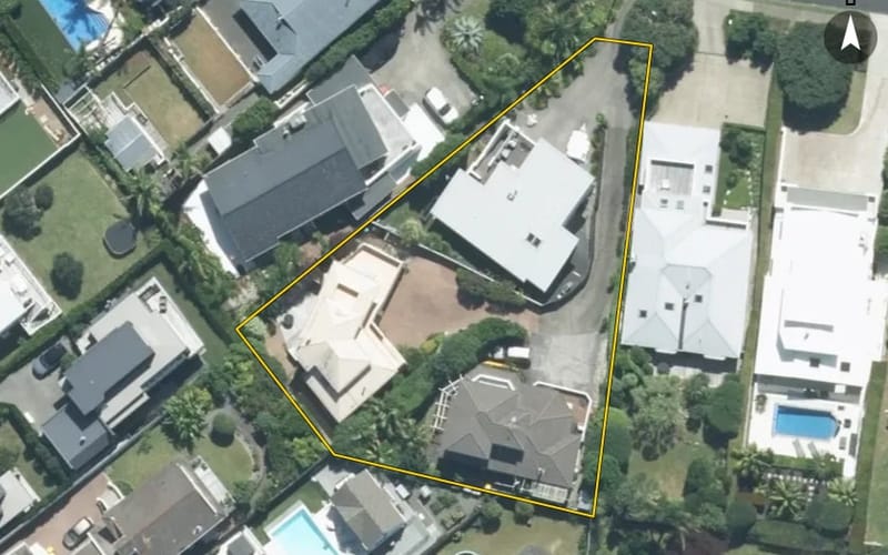 2/70 Churchill Road