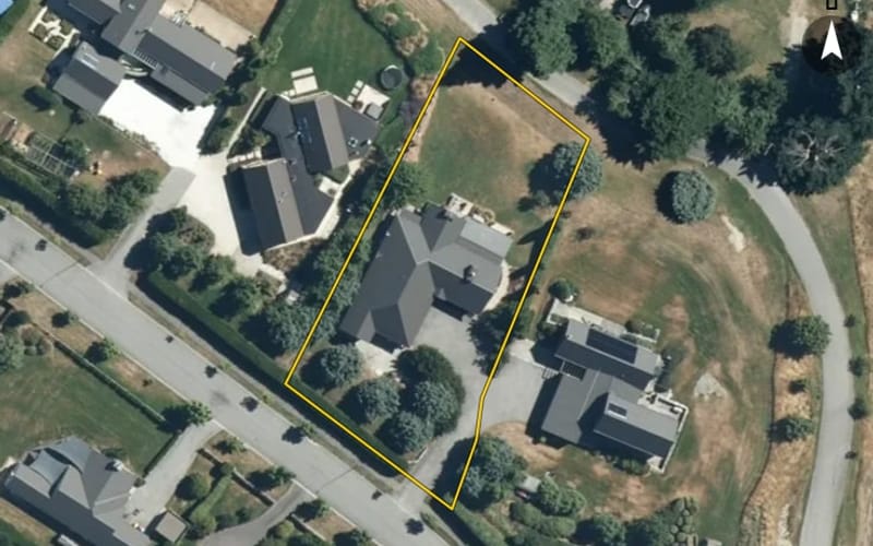 12 Wellswood Way