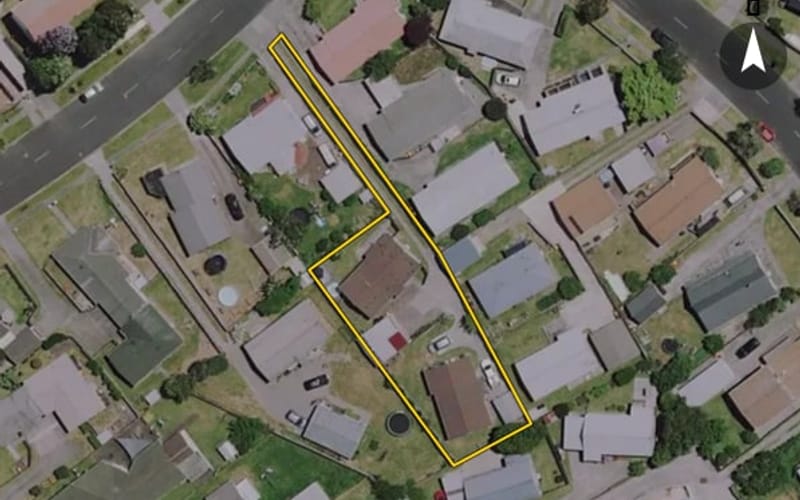 27B Garland Drive