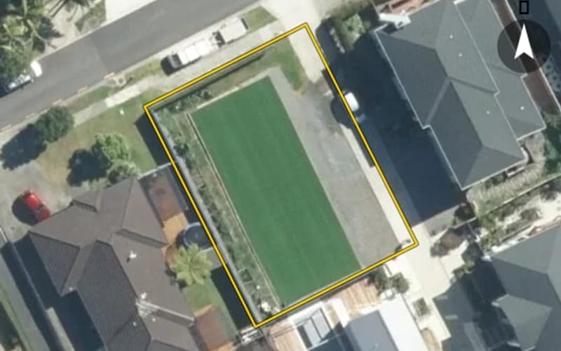 9 Richard Hill Close