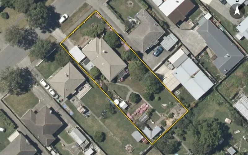12 Barton Avenue