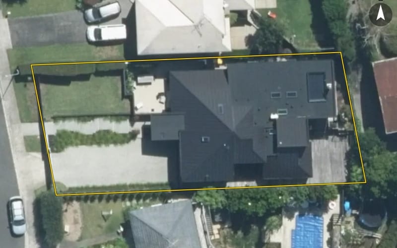 16 Asbury Crescent