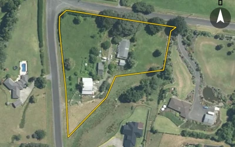 301 Ponga Road