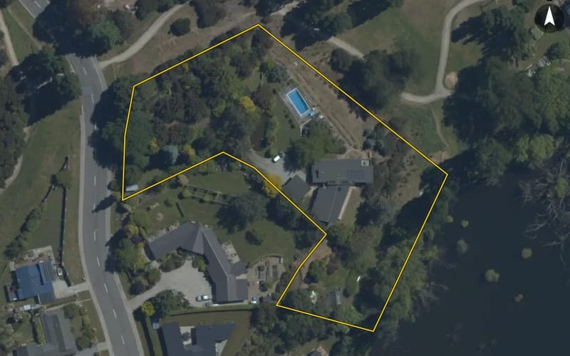 98 Lagoon Avenue
