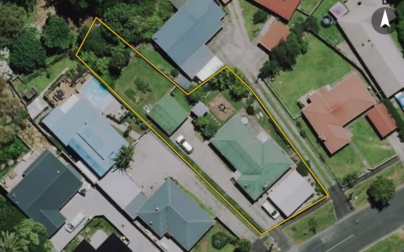15 Tomin Road