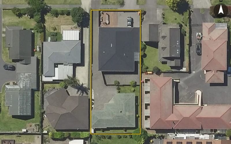 6 Robertson Street