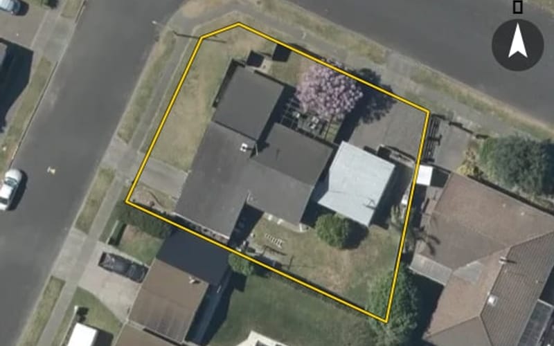 1 Wainscott Street