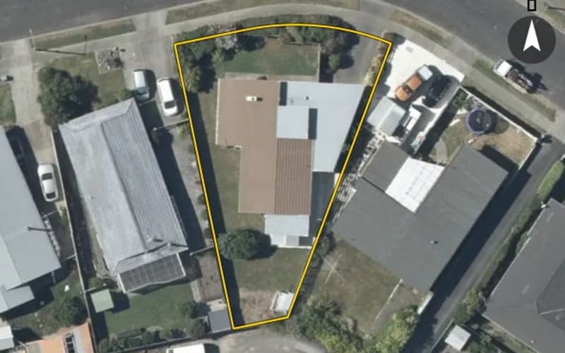 13 Roskilda Crescent