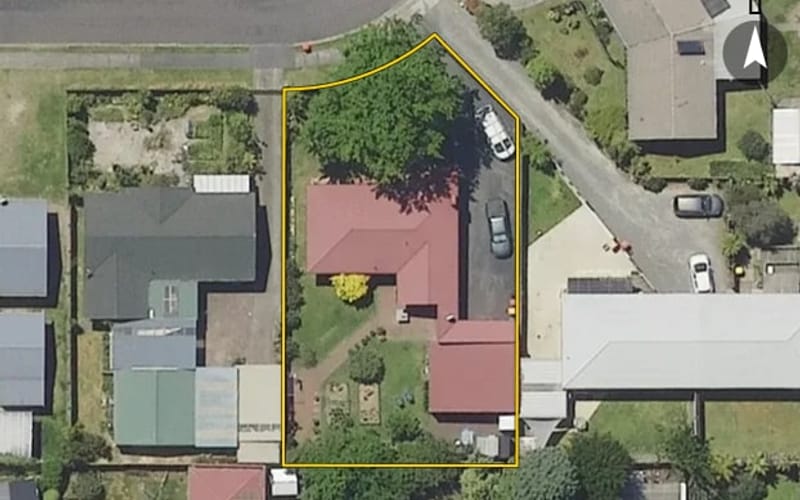 25 Barron Crescent