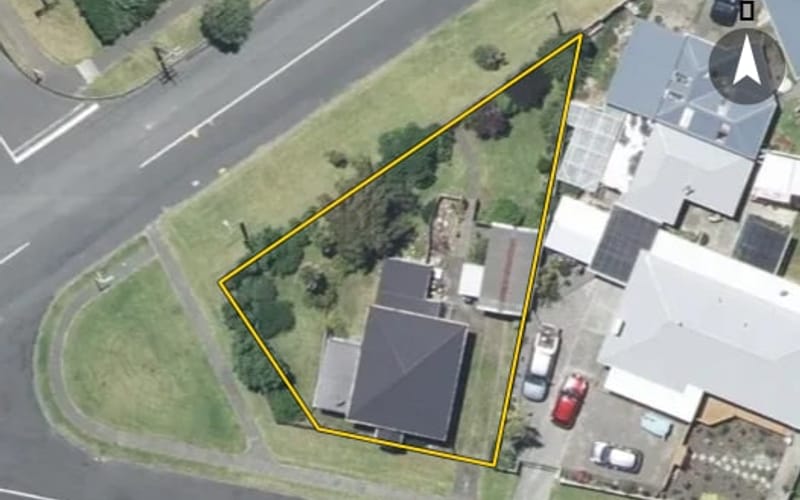 8 Ashton Terrace
