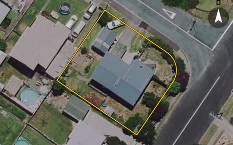 1 Hamblyn Crescent