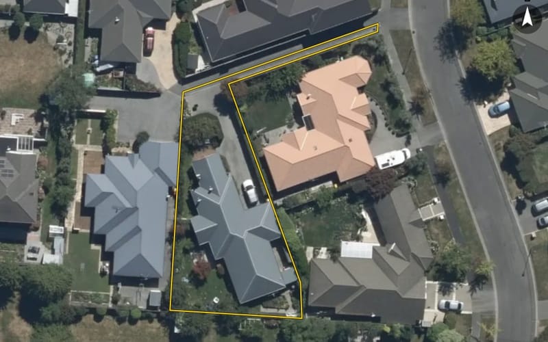 7 Sharnbrook Lane